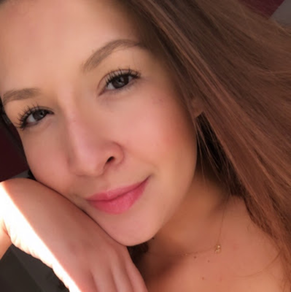 Meet your Posher, Aline
